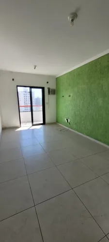 Apartamento para Locação em Praia Grande, Guilhermina, 1 dormitório, 1 banheiro, 1 vaga