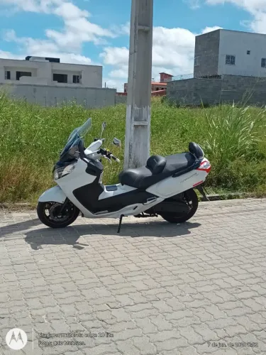MAXSYM 400i 2021/2022 - IMPECÁVEL - APENAS 21 MIL KMs.