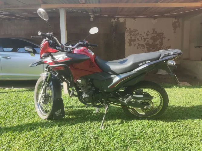 Vendo XRE 190 2020