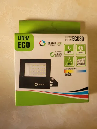 2 Refletores linha ECO 30W e 2 Refletores SLiM 30W