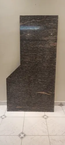 Balcão Sobressalente de Mármore
