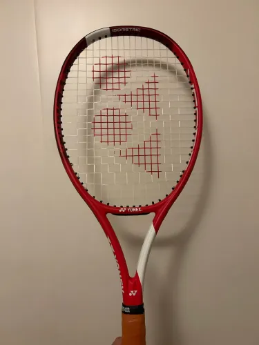 Raquete Yonex Vcore Ace 