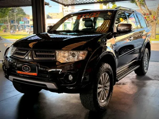 Mitsubishi Pajero HPE 3.2 4X4 T.i. Dies. 5P Aut. 2016