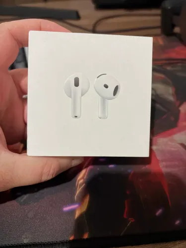 AirPods 4