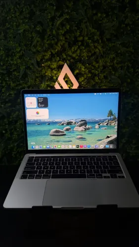 MACBOOK PRO 2020 16GB RAM 512GB SSD / GARANTIA