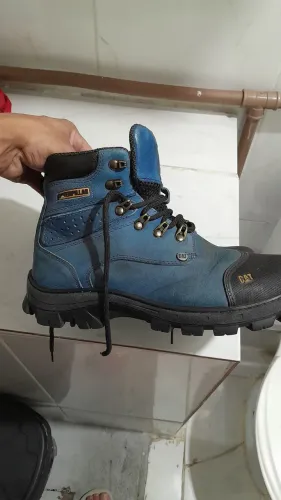Bota masculina 