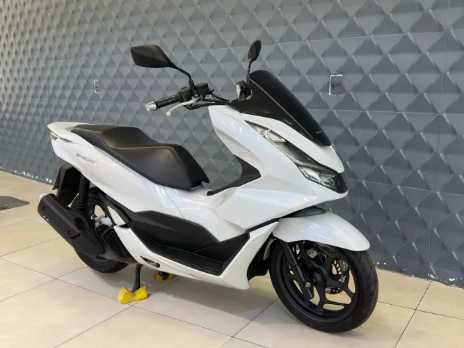 Honda PCX 2025