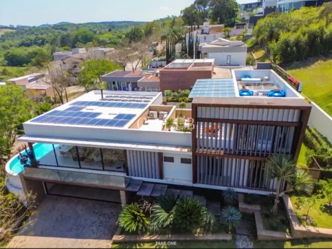 Casa de luxo em condomínio fechado com 4 suítes na cidade de Atibaia-SP, bairro Condomínio