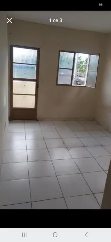 Quitinete centro itaborai valor 700 água luz e iptu inclusos mobilizada com cama e gelad