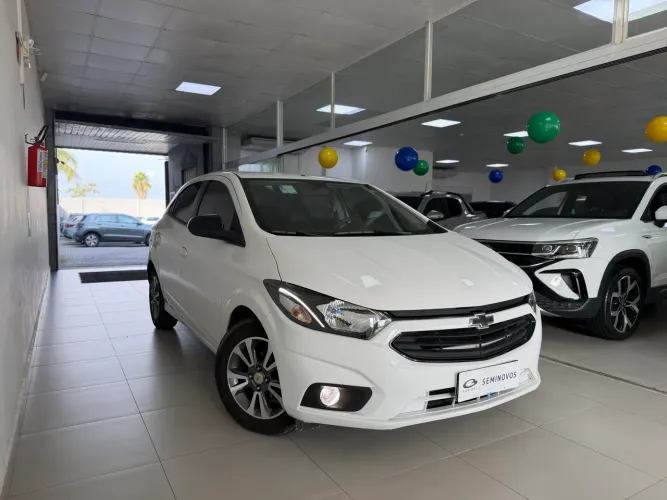 Chevrolet Joy Hatch 1.0 8V Black Edition Flex MEC 2021