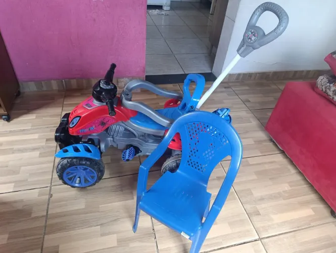 Quadriciclo infantil