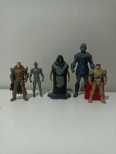 Lote Bonecos DCEU DC Comics escala 3.75 (10cm)