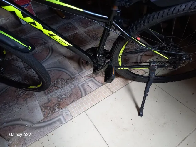 Vendo bike caloi Velox aro 29 ano e modelo 2018