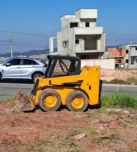 Minicarregadera Ghell