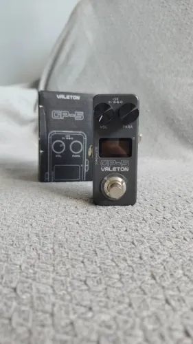 Pedal Valeton GP-5 guitarra baixo