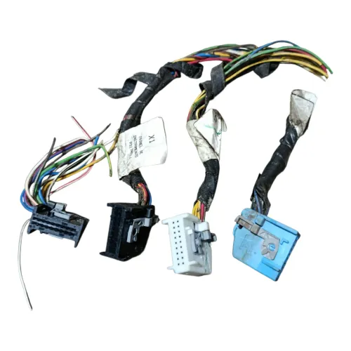 PLUGS CHICOTE PAINEL MB ACCELO 815 EURO 5