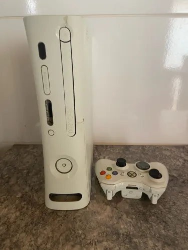 Vendo Xbox 360 completo vai com todos esses jogos
