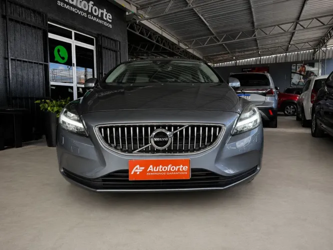 Volvo V40 T-4 Momentum 2.0 Aut. 2019