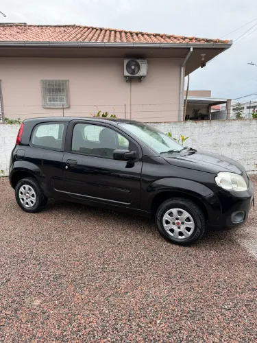 Fiat Uno Vivace 1.0 EVO Fire Flex 8V 3P 2012
