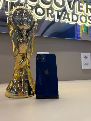 iPhone 12 azul 128GB seminovo