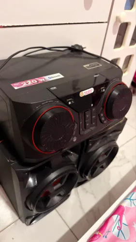 Mini System LG Xboom 220W RMS - Bluetooth / 2 USB / CD
