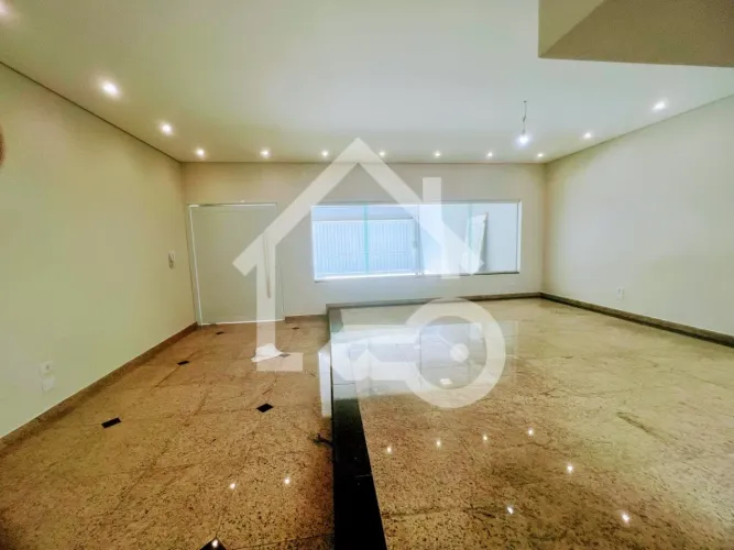 Casa à venda em Santo André- SP, Vila Scarpelli.