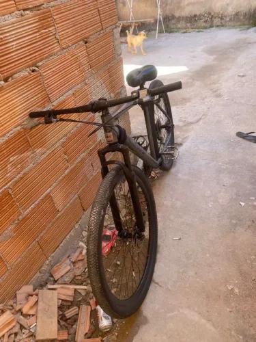 Vendo Aro 29 barato funcionando tudo certinho,só pegar e andar marca boa KSW!!