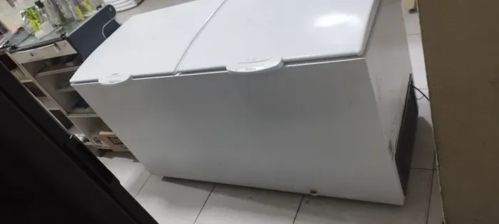 Frezzer horizontal ( dupla ação).