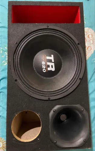 Som TR 620