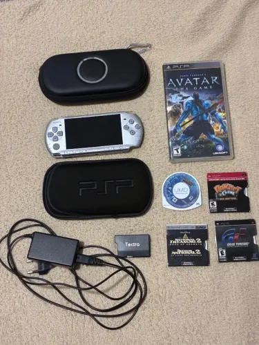 PSP 3001 Silver Desbloqueado