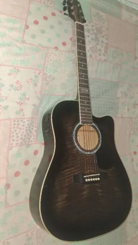 Violão Elétrico