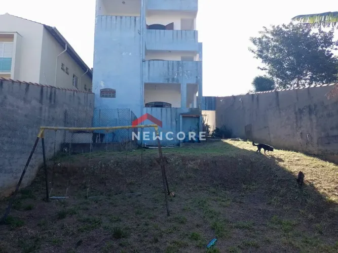 Casa em Rua Araripe Júnior - Vila Suissa - Mogi das Cruzes/SP