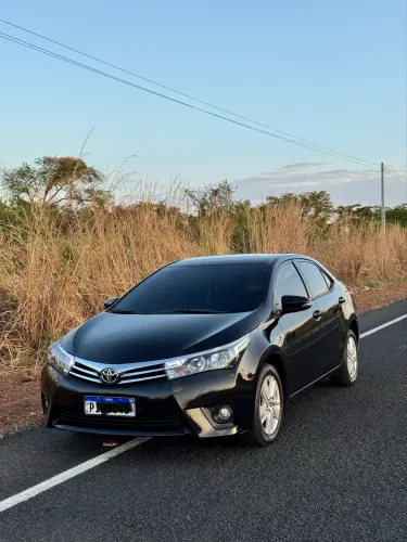 Toyota Corolla GLI 1.8 Flex 16V Aut. 2016