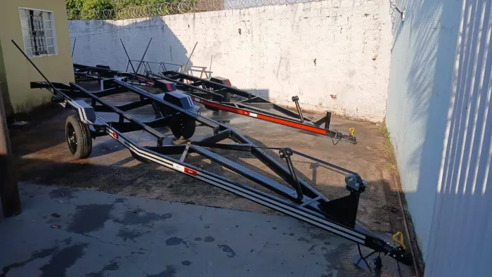 Carretinha Berço Nova.