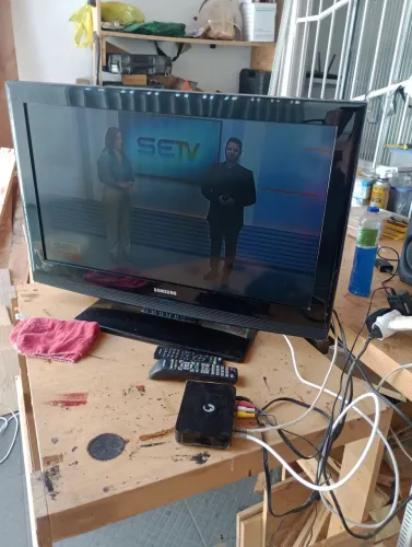 TV SAMSUNG 32 POLEGADAS