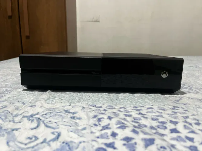 XBOX ONE 500GB