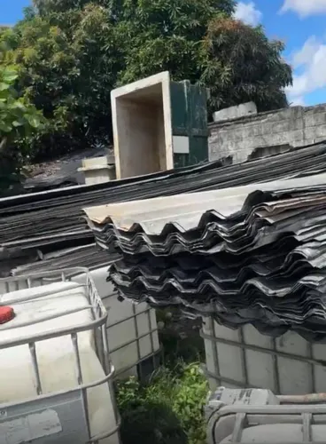 Telha galvanizada usada boa valor do METRO $29 tem de 5m e de 6m só ligar *71