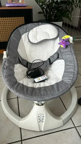 Cadeira de descanso e balanço de bebê