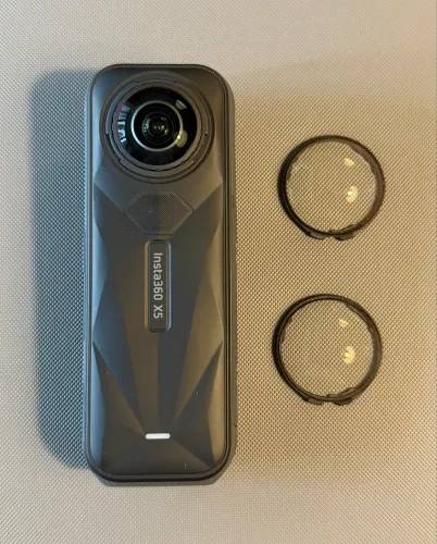 Insta360 X5 + GPS Remote + vários acessórios
