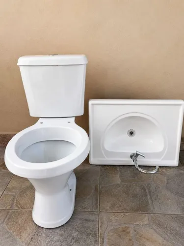 Vaso sanitário com caixa acoplada