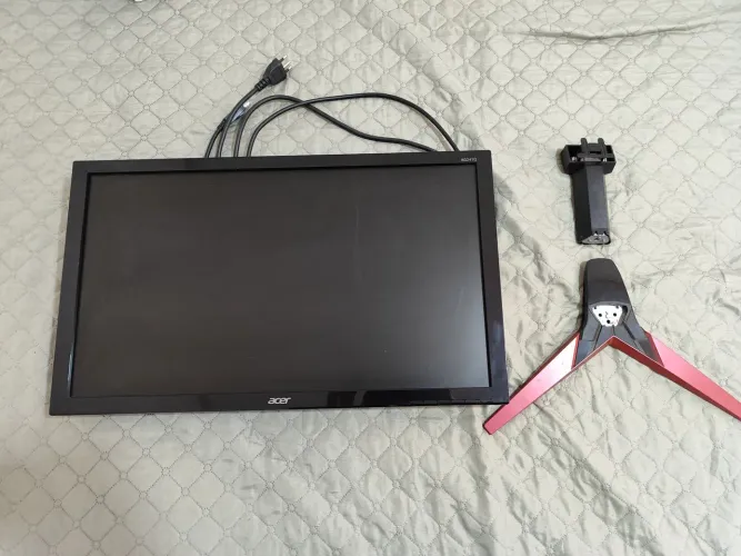 Monitor Acer 24 p 144hz 1 ms