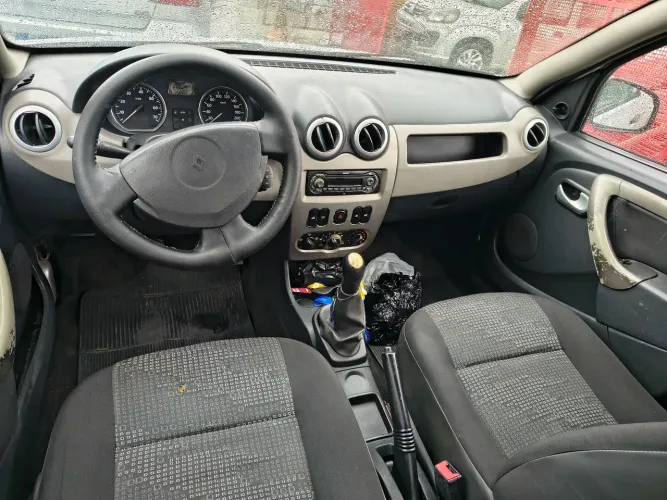 Renault Sandero Expression Hi-flex 1.0 16V 5P 2011