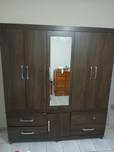 Guarda-roupa de casal