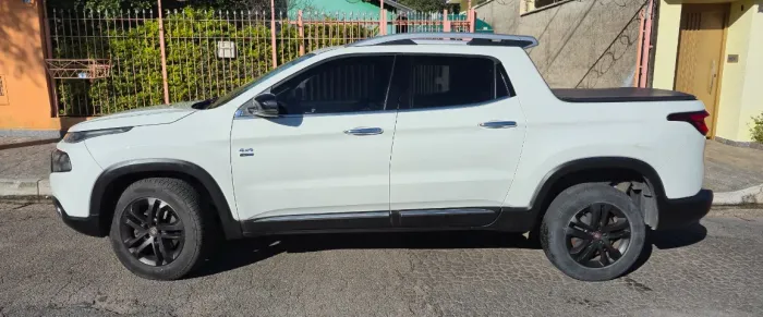 Fiat Toro Volcano 2.0 16V 4X4 TB Diesel Aut. 2018