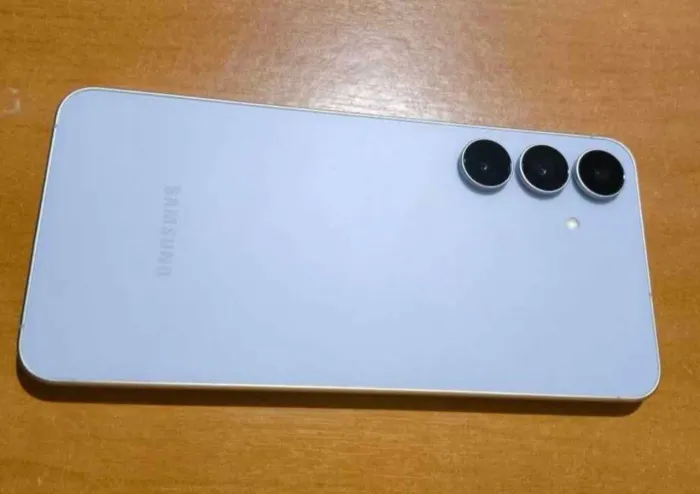 SAMSUNG S24 RETIRADA DE PEÇAS ORIGINAIS