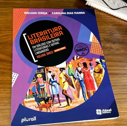 Livro literatura brasileira 