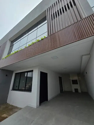 Sobrado na Armação em Penha-SC