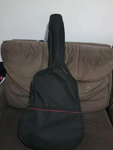 Vendo Violão em Bom estado