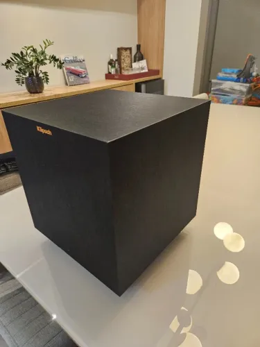 Subwoofer Klipsch R-8sw 150w Pico 8 Polegadas Cor Preto hometheater 
