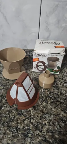 Filtro/Coador antigo Amélia.